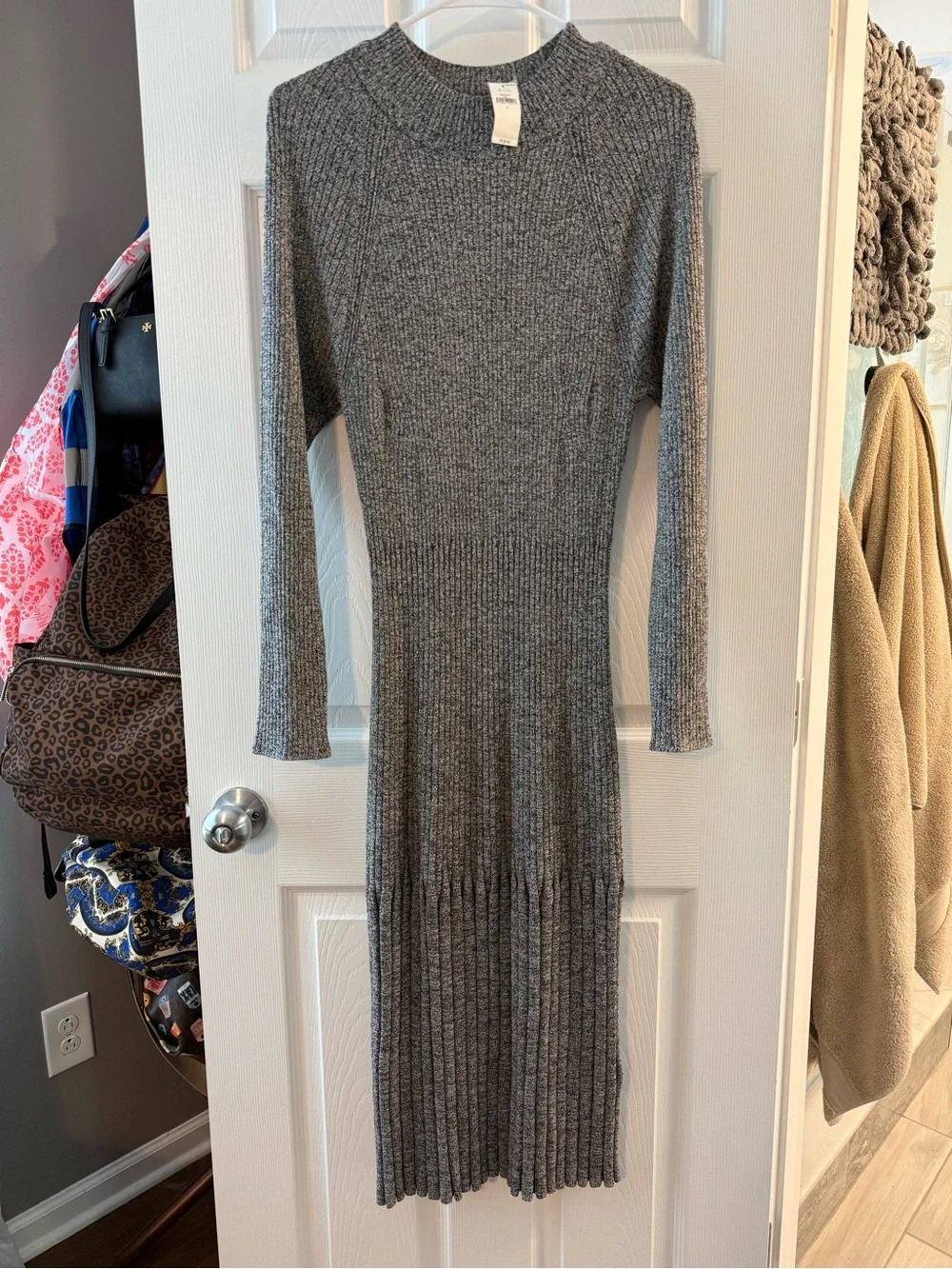 NWT! Banana Republic Slim Ribbed Knit Long Sleeve Dress Size Large